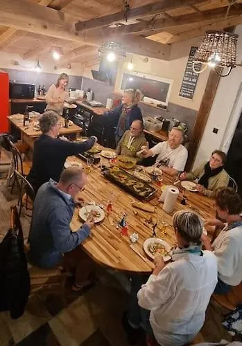 Le Grenier De Jules Et Marguerite * Liézey